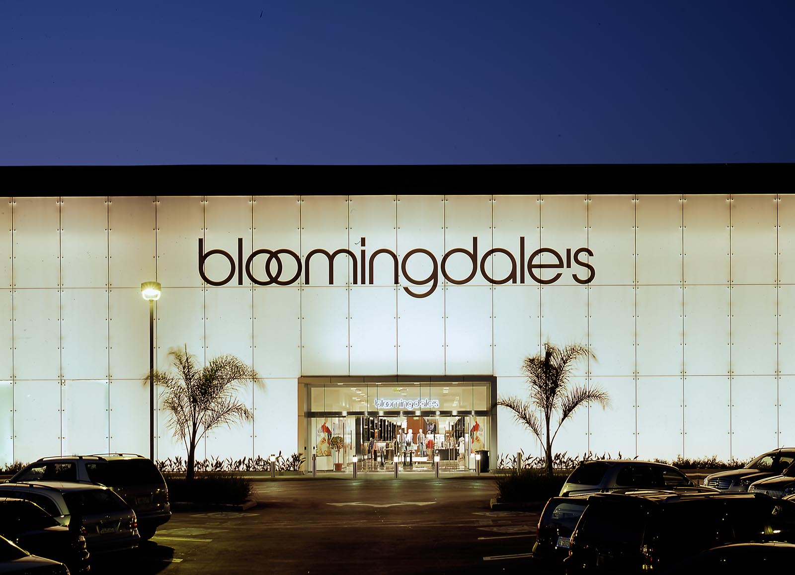 Bloomingdale's Hits High Note at South Coast Plaza – WWD